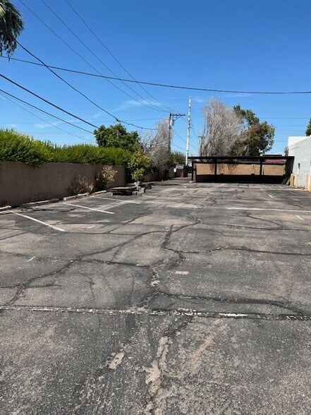 More Photos Of 2810 N 7th Ave, Phoenix Storefront For Lease