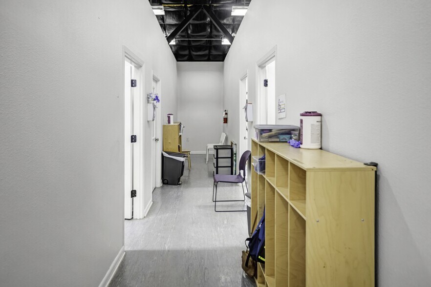 More Photos Of 903 Proton Rd, San Antonio Medical For Sale