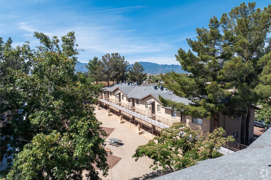 More Photos Of 93 Kings Way, Sierra Vista Apartments For Sale