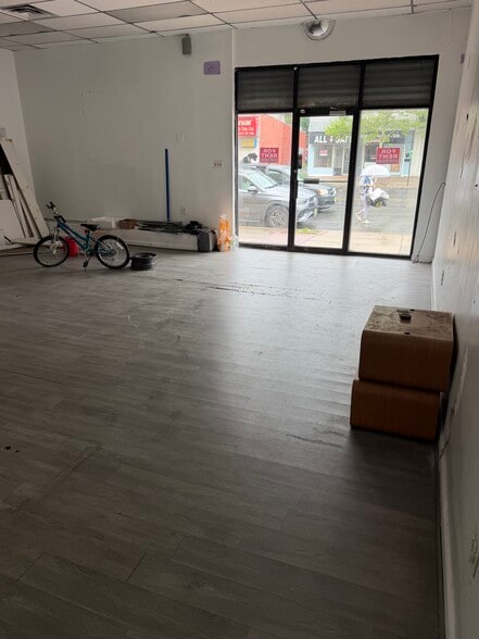 More Photos Of 126 Washington Ave, Belleville Storefront Retail Residential For Lease