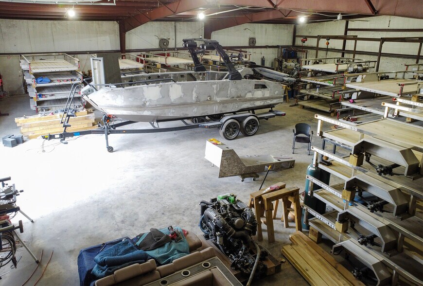 More Photos Of 10991 TX-135, Troup Warehouse For Sale