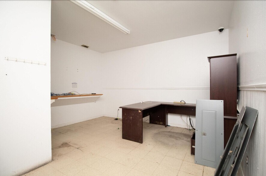 More Photos Of 5029 U.S. 83 hwy, Falcon Warehouse For Sale
