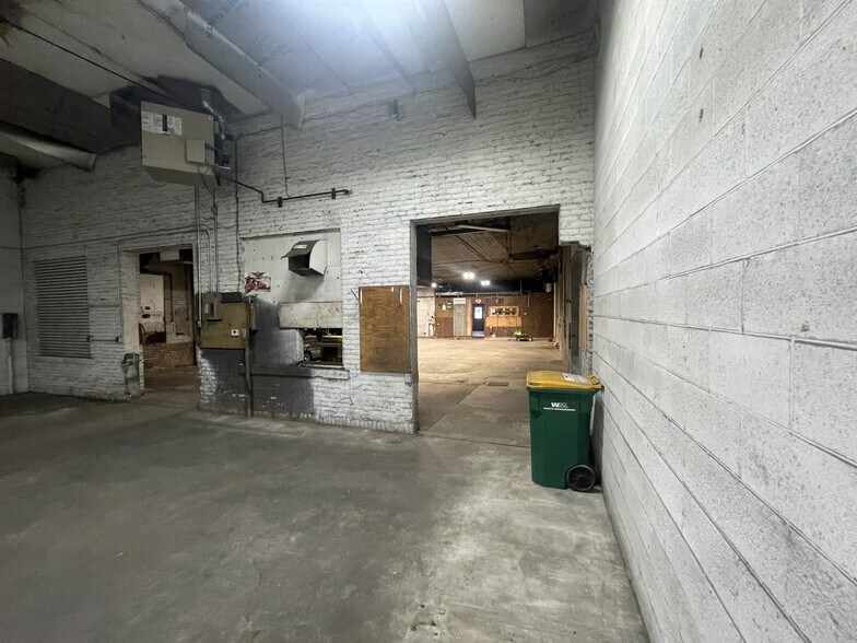 More Photos Of 602 Iowa Ct, North Fond Du Lac Industrial For Lease