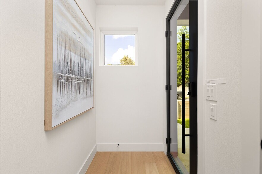 More Photos Of 3528 Gonzales st, Austin Land For Sale