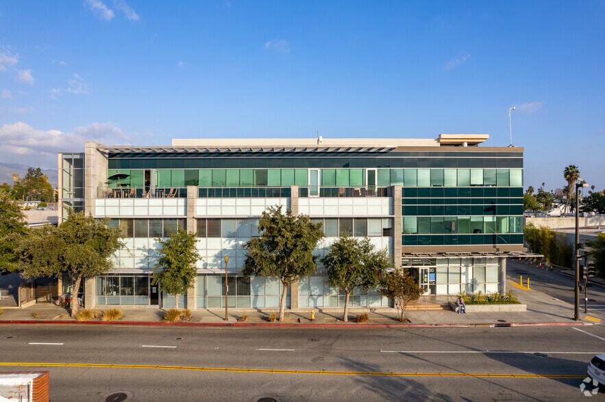 More Photos Of 630 S Raymond Ave, Pasadena Medical For Lease