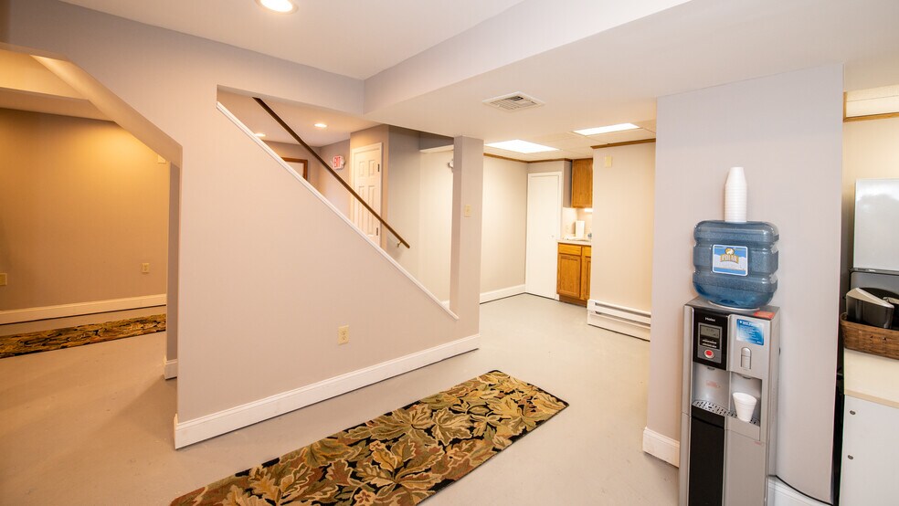 More Photos Of 124 John Robert Thomas Dr, Exton Loft Creative Space For Lease