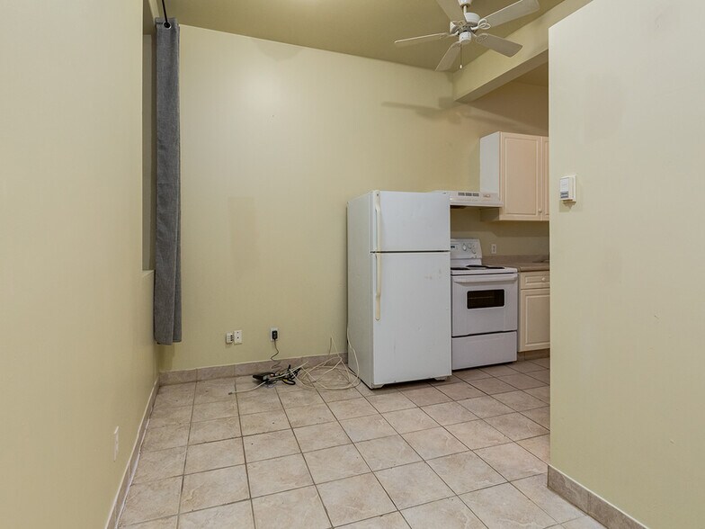 More Photos Of 122 5 St S, Lethbridge Apartments For Sale