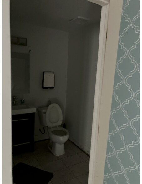 More Photos Of 1209 6th St SW, Calgary Apartments For Sale