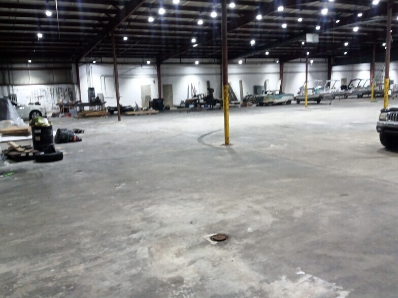 More Photos Of 45 Industrial Blvd, Hurtsboro Industrial For Sale