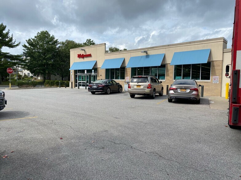 More Photos Of 1333 Boston Post Rd, Larchmont Freestanding For Lease