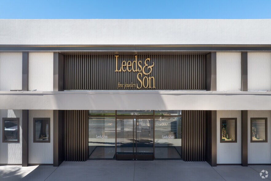 More Photos Of 73670-73680 El Paseo, Palm Desert Storefront For Sale