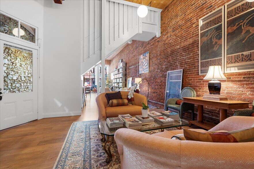 More Photos Of 107 W Main St, Grass Valley Storefront Retail Office For Sale