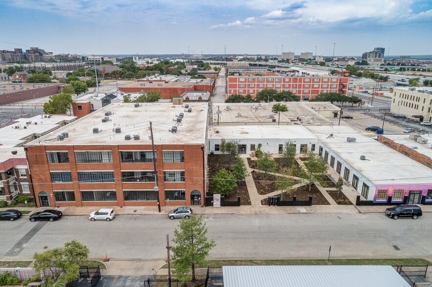 Primary Photo Of 120 St Louis Ave, Fort Worth Office For Lease