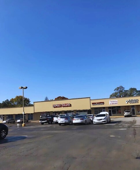 More Photos Of 5210-5252 Blue Ridge Blvd, Raytown Unknown For Lease