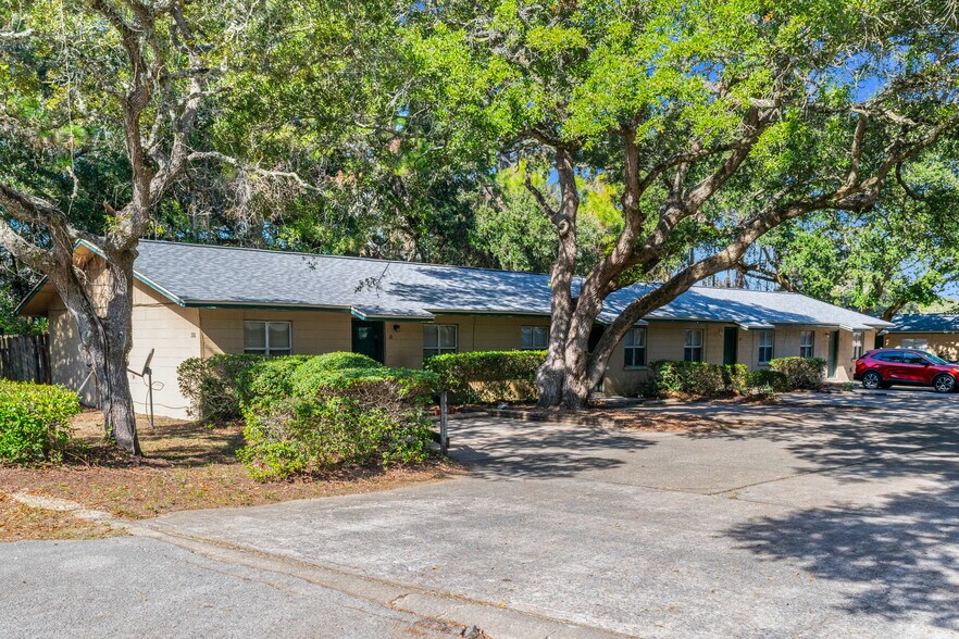 Primary Photo Of 206-210 Dates Ave, Fort Walton Beach Apartments For Sale