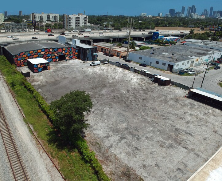 More Photos Of 551 NW 72nd St, Miami Warehouse For Sale