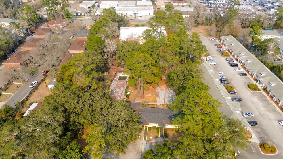 More Photos Of 204 Tibet Ave, Savannah Daycare Center For Sale