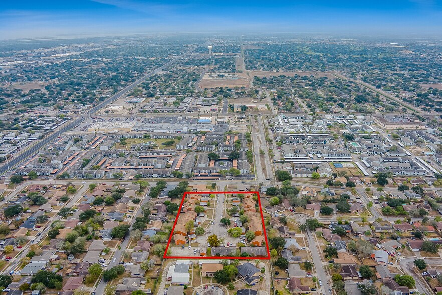 More Photos Of 3701-3740 Thornberry Ct, Corpus Christi Apartments For Sale