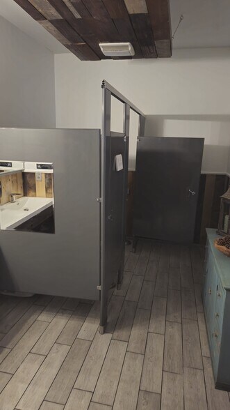 More Photos Of 6716 Church St, Douglasville Restaurant For Sale