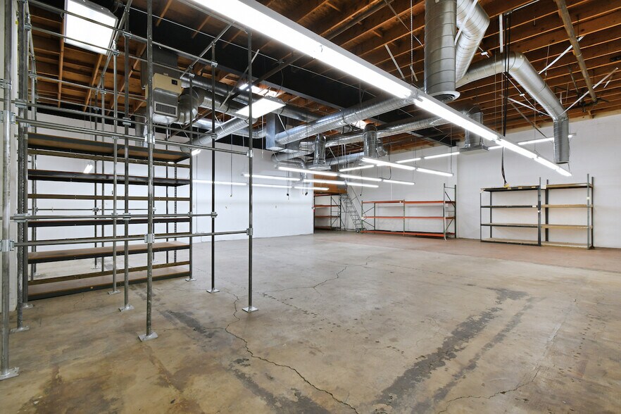 More Photos Of 1738-1740 Cordova St, Los Angeles Showroom For Lease