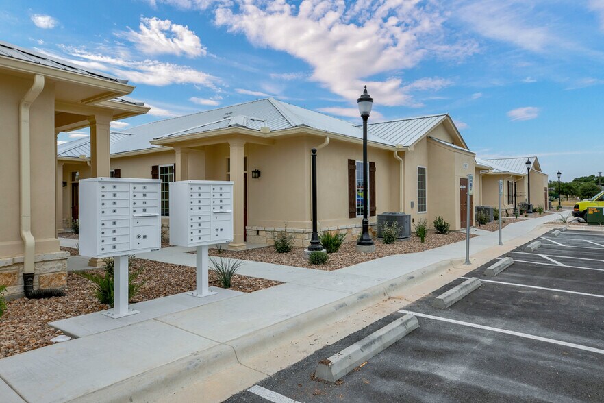More Photos Of 1067 FM 306, New Braunfels Office For Lease