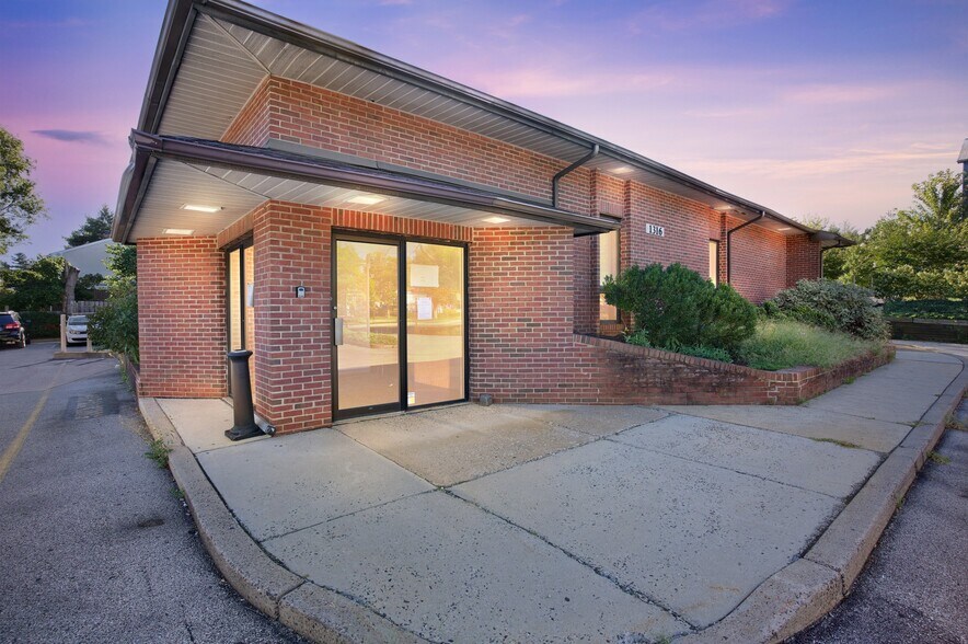 More Photos Of 1316 Bethlehem Pike, Flourtown Bank For Lease