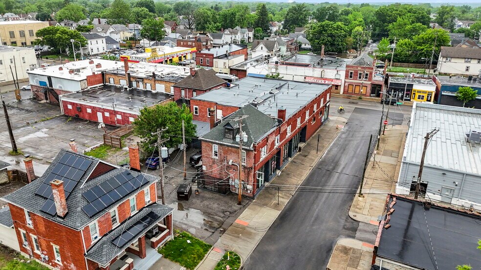 More Photos Of 2403-2409 W Broad St, Columbus Storefront Retail Residential For Sale