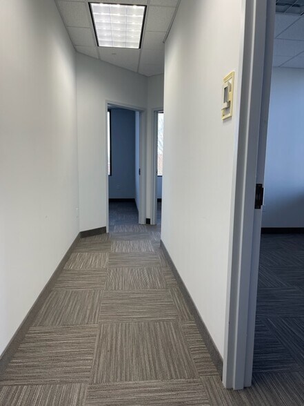More Photos Of 12 Penns Trl, Newtown Medical For Lease