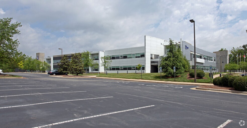 More Photos Of 20 TW Alexander Dr, Research Triangle Pk Research And Development For Lease