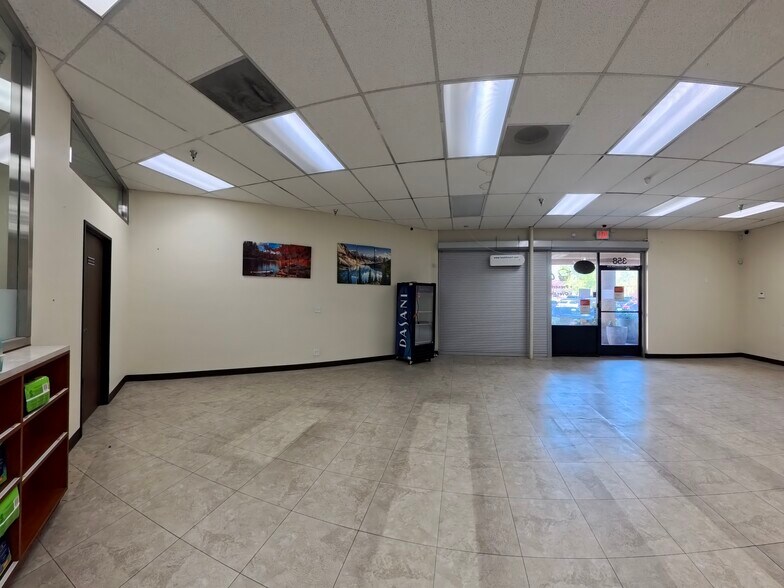 More Photos Of 320-380 S Indian Hill Blvd, Claremont Unknown For Lease