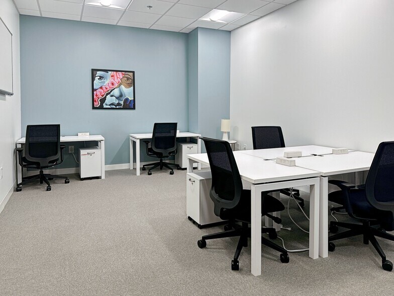 More Photos Of 4509 Creedmoor Rd, Raleigh Coworking Space