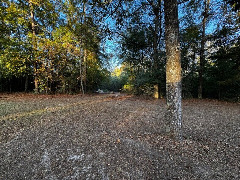 More Photos Of 143 Fisk Rd, Dorchester Specialty For Sale