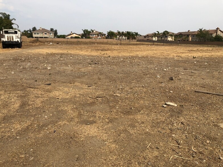 More Photos Of 7027 Cypress Ave, Fontana Land For Sale