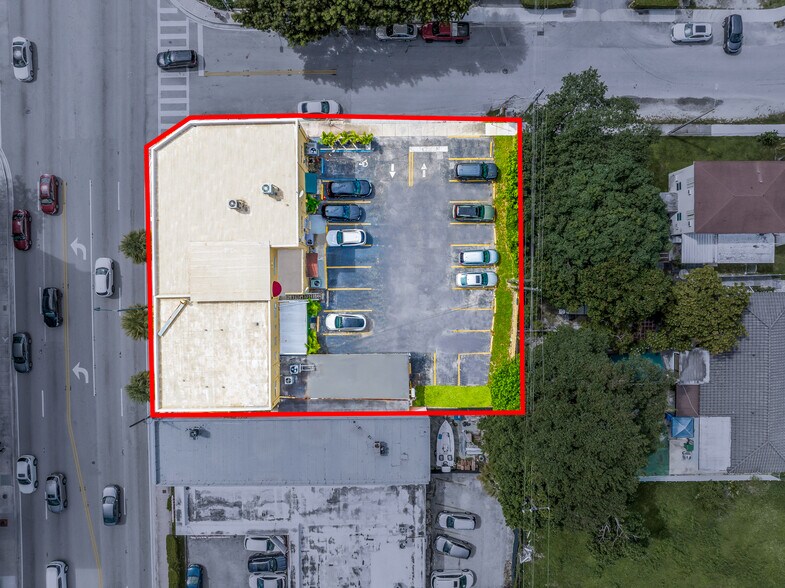 More Photos Of 3471-3475 SW 8th St, Miami Unknown For Lease