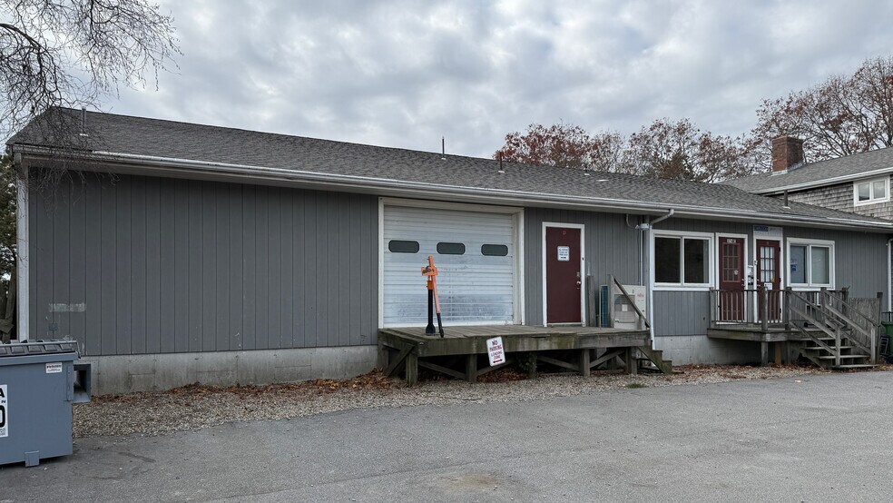 More Photos Of 376 Rt-130, Sandwich Flex For Lease