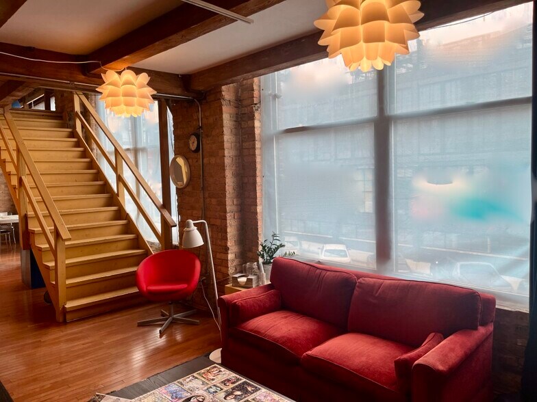 More Photos Of 415 N Sangamon St, Chicago Loft Creative Space For Lease