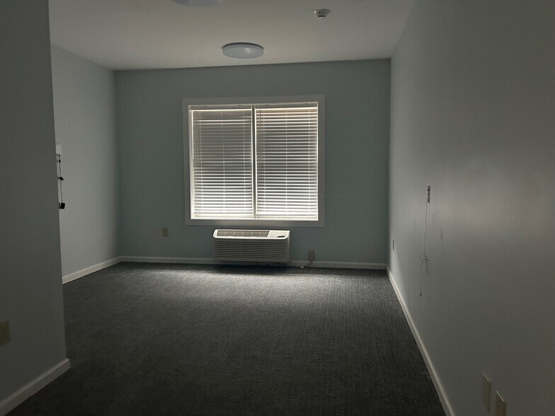 More Photos Of 7819 Hickory Flat Hwy, Woodstock Assisted Living For Sale
