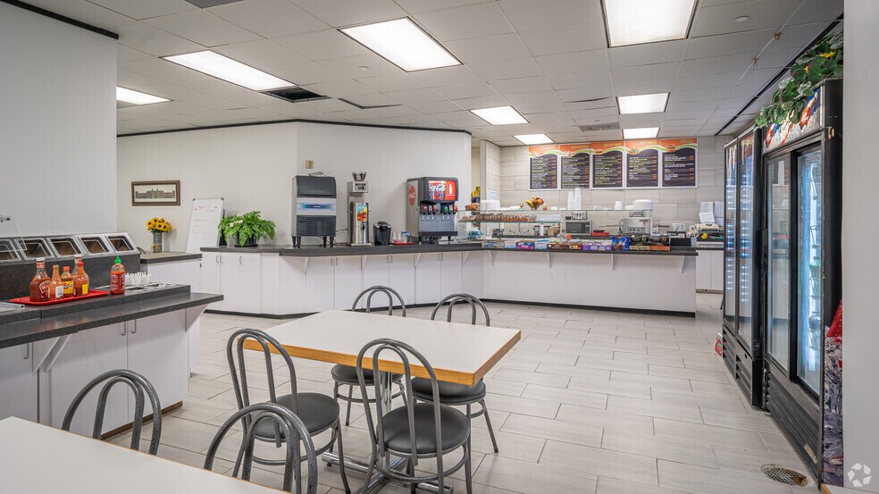 More Photos Of 1001 West Loop South, Houston Office For Lease