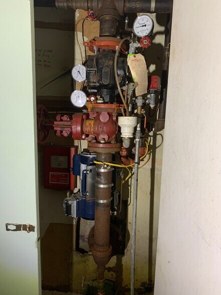 More Photos Of 5621 Tricross Dr, Columbia Assisted Living For Lease