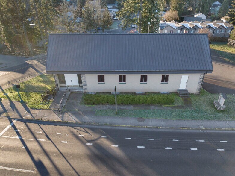More Photos Of 39590 Pioneer blvd, Sandy Religious Facility For Sale