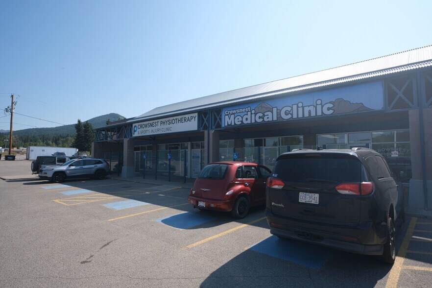 More Photos Of 11001 20 Av, Blairmore Freestanding For Sale