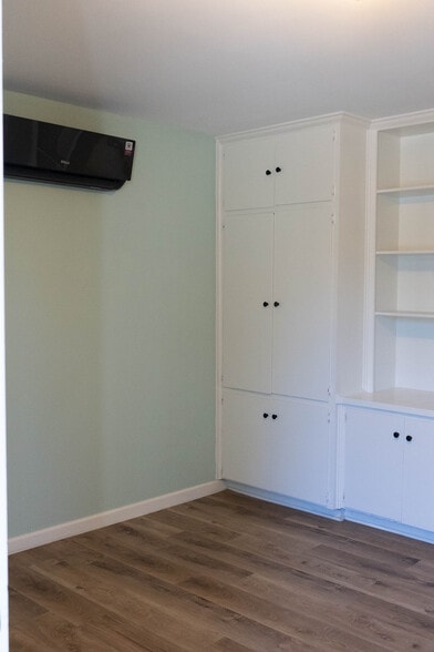 More Photos Of 14 Tenth St, Temple Research And Development For Sale