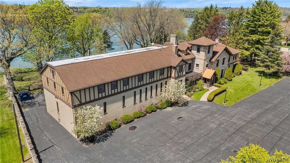 More Photos Of 435 N 2nd St, Lewiston Office Residential For Sale