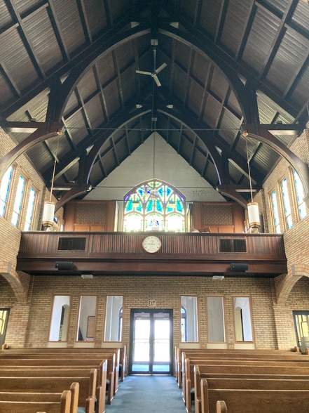 Primary Photo Of 750 Pittsburgh St, Springdale Specialty For Sale