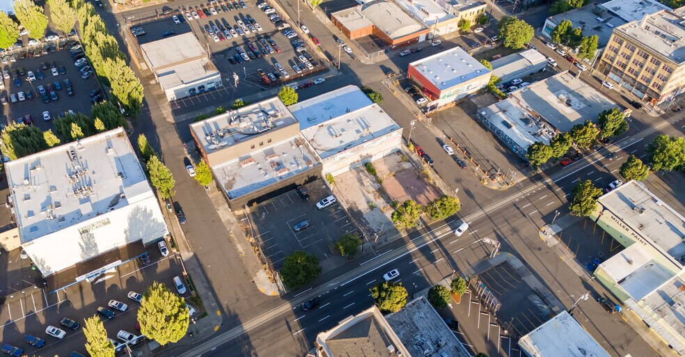 More Photos Of 234 - 240 SE Grand, Portland Land For Sale