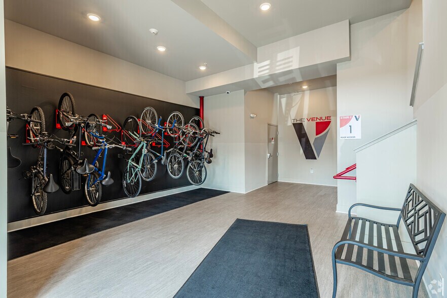 More Photos Of 2010-2024 E Michigan Ave, Lansing Apartments For Sale