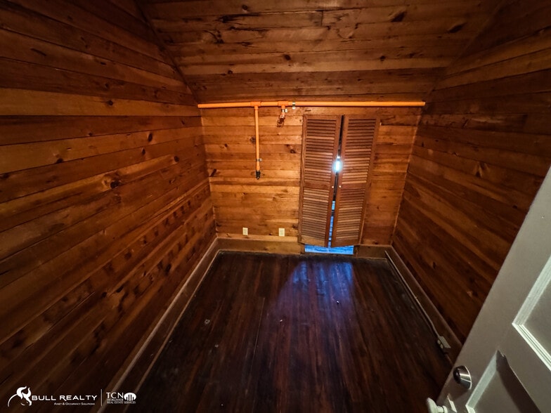 More Photos Of 336 Highway 9 S, Dawsonville Office Residential For Sale