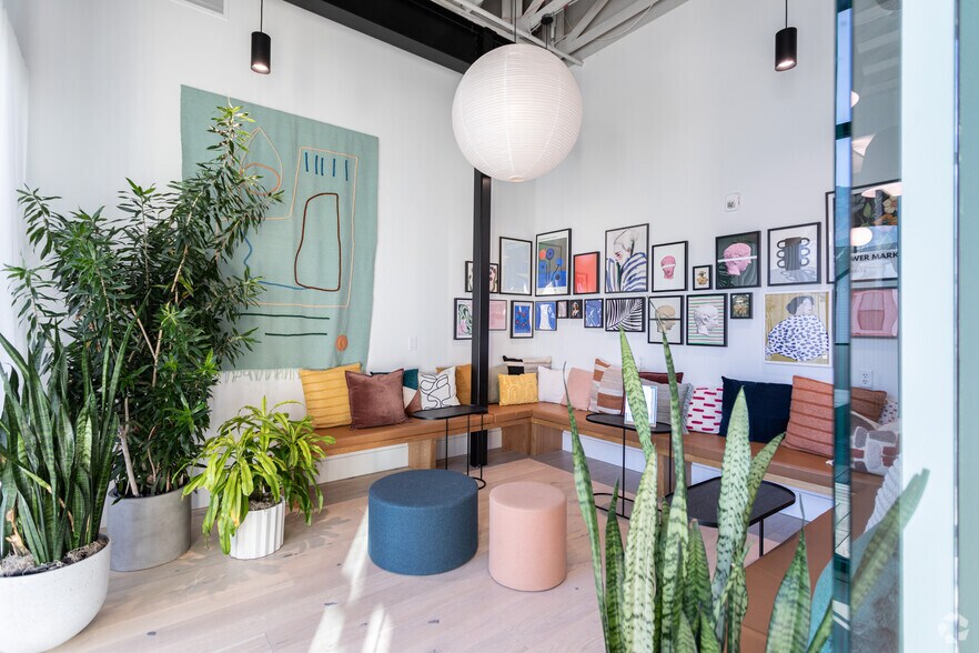 More Photos Of 412 W Rivers Edge Dr, Provo Coworking Space