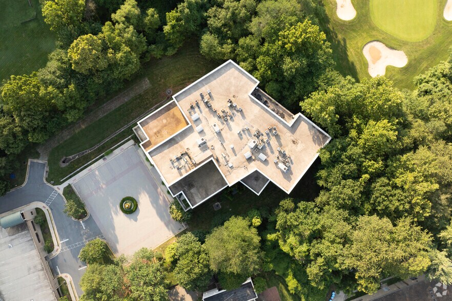 More Photos Of 1984 Isaac Newton Sq W, Reston Office For Lease