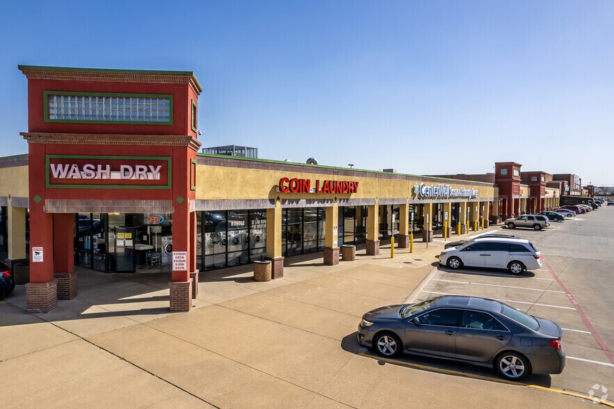 More Photos Of 3302-3402 N Buckner Blvd, Dallas Unknown For Lease